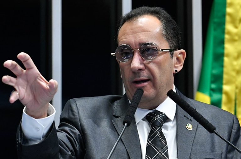 SENADOR KAJURU (PSB/GO) EXPÕE SENTIMENTO DE TODOS OS BRASILEIROS EM RELAÇÃO AOS PRIVILÉGIOS DO PODER JUDICIÁRIO