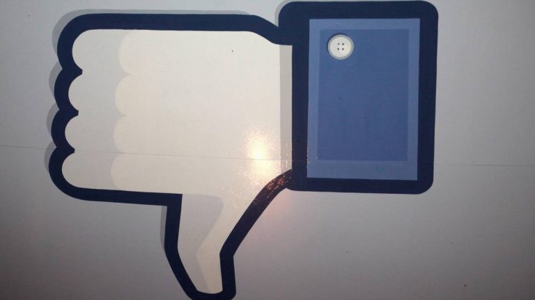 FACEBOOK E INSTAGRAM E WHATSAPP FORA DO AR? APPS APRESENTAM INSTABILIDADES NESTA QUARTA-FEIRA (13)