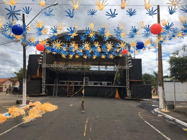CARNAVAL EM GOIANDIRA COMEÇA HOJE