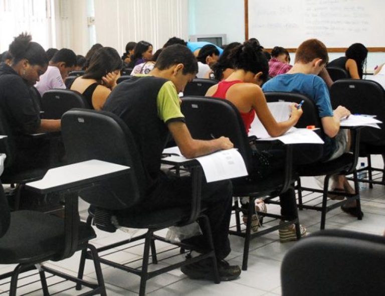 INSCRIÇÕES PARA O ENCCEJA COMEÇA NO DIA 20 DE MAIO; PROVAS SERÃO APLICADAS EM 4 DE AGOSTO