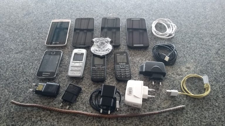SERVIDORES EVITAM ENTRADA DE OITO CELULARES NA UNIDADE PRISIONAL DE CATALÃO