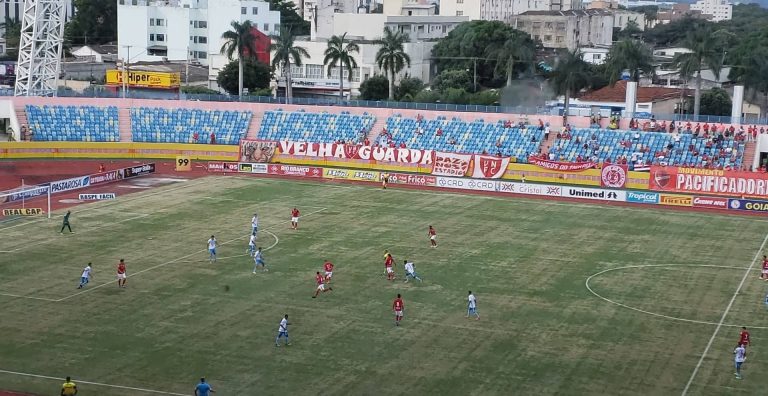 VILA NOVA BATE O CRAC DE CATALÃO NA ABERTURA DAS QUARTAS DE FINAL DO GOIANÃO