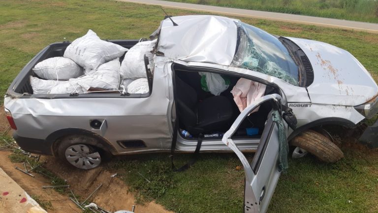 CANSAÇO PROVOCA DOIS ACIDENTES NA BR 050