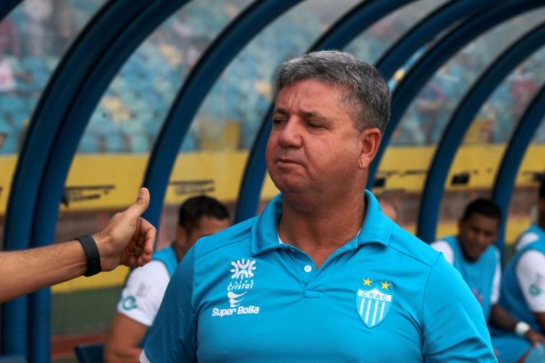 LUTO: MORTE DE NEY DA MATTA, EX-TÉCNICO DO CRAC DE CATALÃO, FOI REPORTADA PELO PREFEITO IPATINGA-MG; TREINADOR ESTAVA COM PANCREATITE