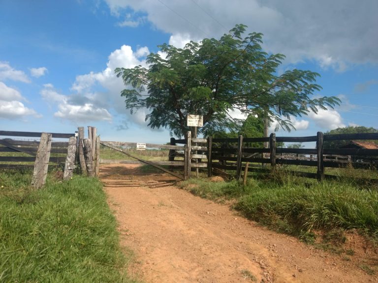 OUVIDOR: CASAL DE IDOSOS, AMBOS COM 89 E 79 ANOS DE IDADE FORAM VÍTIMAS DE ASSALTANTES ARMADOS NA NOITE DA ÚLTIMA QUINTA-FEIRA (09/05); BANDIDOS TRANCARAM O CASAL NO BANHEIRO DA CASA