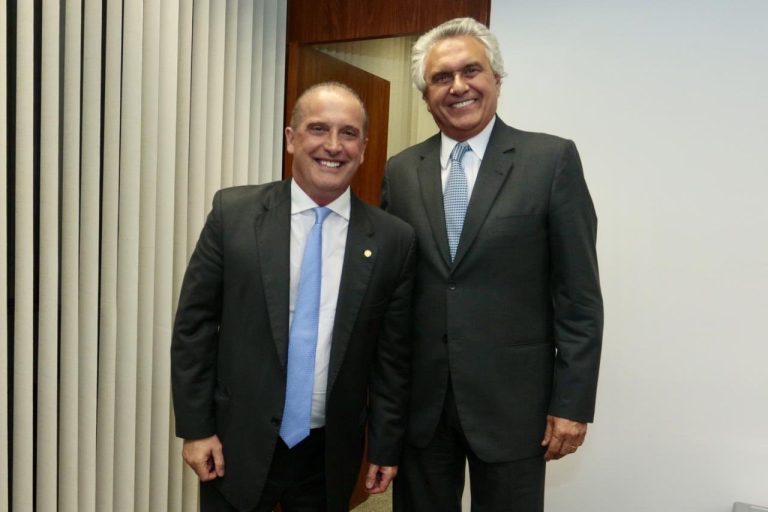 SUPER MINISTRO DE BOLSONARO, ONYX LORENZONI, PASSARÁ FERIADÃO PROLONGADO NO INTERIOR DE GOIÁS, EM FAZENDA DO GOVERNADOR RONALDO CAIADO (DEM)