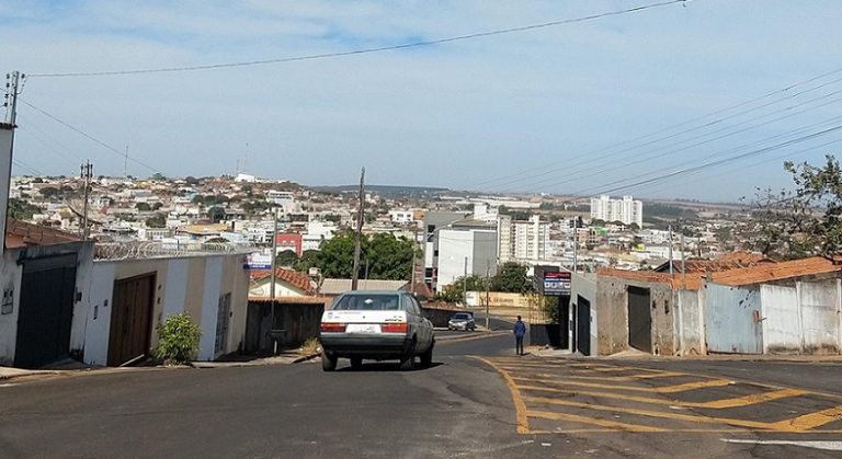 MANHÃ GELADA E TARDE QUENTE, É A PREVISÃO DO TEMPO PARA CATALÃO NESTA QUARTA-FEIRA (24); PREOCUPAÇÃO É COM A BAIXA UMIDADE DO AR