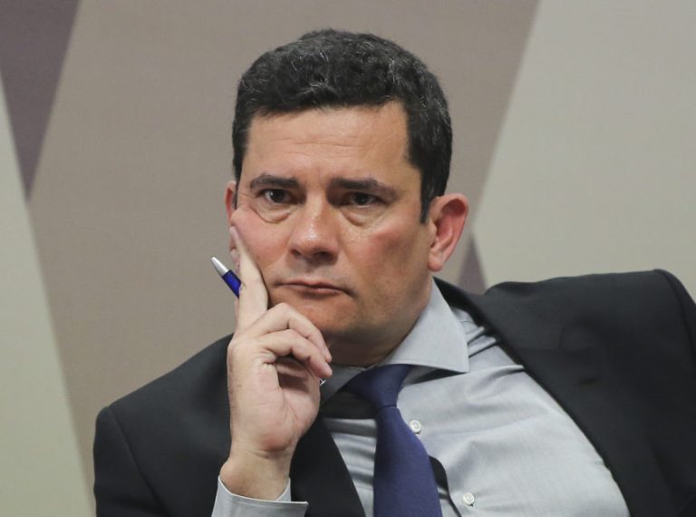 MORO PEDE AFASTAMENTO DO CARGO PARA RESOLVER ASSUNTOS PARTICULARES