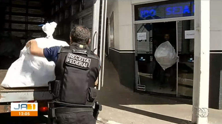 RECEITA FEDERAL FAZ OPERAÇÃO EM CATALÃO; ALVO FOI LOJA DE CELULAR, QUE DE ACORDO COM A RECEITA, ESTARIA VENDENDO PRODUTOS SEM NOTAS