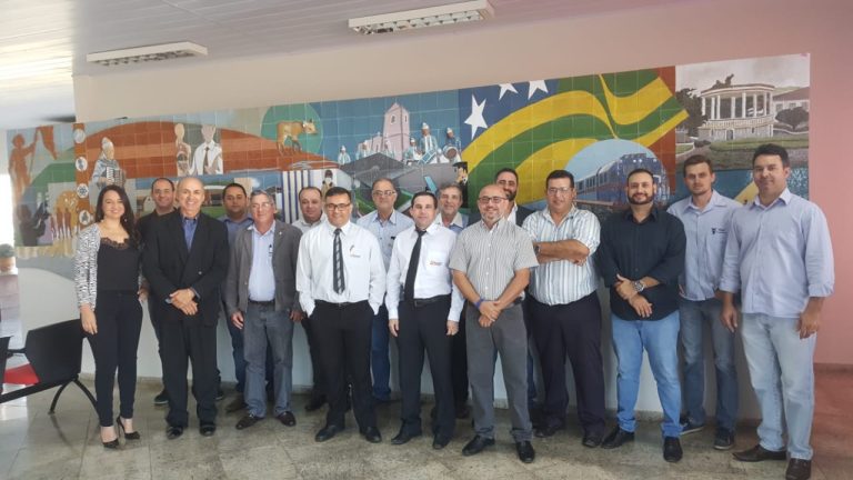 ASSOCIAÇÃO DOS CONTADORES DE CATALÃO E REGIÃO (ACCR) FIRMA CONVÊNIO COM A FACULDADE UNA; OBJETIVO É OFERTAR DESCONTOS EM CURSOS E ESPECIALIZAÇÕES