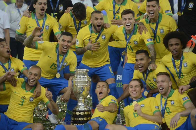SELEÇÃO BRASILEIRA VENCE O PERU E CONQUISTA O TÍTULO DA COPA AMÉRICA