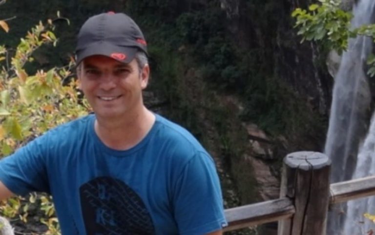 ALUNO MATA COORDENADOR ESFAQUEADO DENTRO DE ESCOLA EM ÁGUAS LIDAS DE GOIÁS; CRIME FOI NA ÚLTIMA SEXTA-FEIRA (30/08)