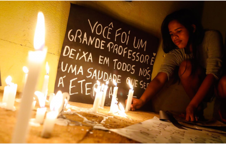 ALUNOS, PAIS E COLEGAS DE COORDENADOR MORTO POR ALUNO PEDEM JUSTIÇA; LEIA A NOTA DA SECRETARIA DE EDUCAÇÃO DE GOIÁS