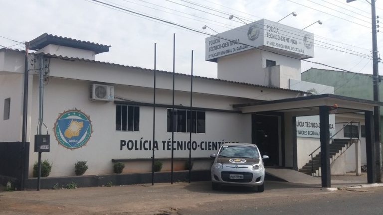 CORPO DE HOMEM SEM IDENTIFICAÇÃO E PARCIALMENTE CARBONIZADO FOI ENCONTRADO EM ZONA RURAL DE CATALÃO; POSSÍVEL ASSASSINATO TERIA OCORRIDO HÁ CERCA DE 10 DIAS