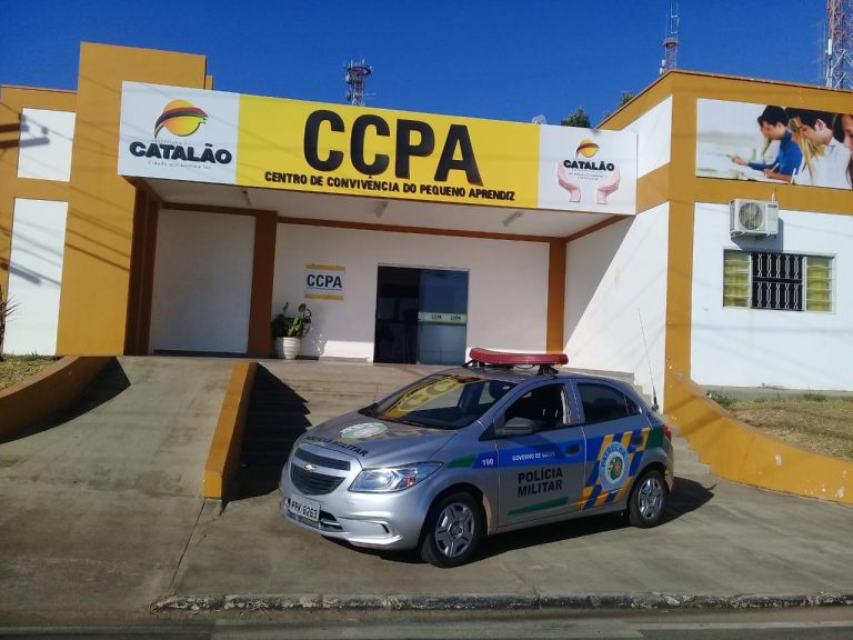 COM A VOLTA AS AULAS NAS ESCOLAS DE CATALÃO, PATRULHA ESCOLAR DA POLÍCIA MILITAR VOLTA A ATUAR NAS ÁREAS PRÓXIMAS DAS INSTITUIÇÕES EDUCACIONAIS