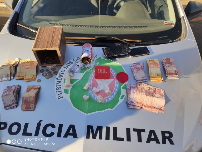 PRISÃO DE HOMEM POR IMPORTUNAÇÃO SEXUAL, PRISÕES DE ARMAS E DROGAS FORAM AS PRINCIPAIS OCORRÊNCIAS DA PM DE CATALÃO; LEIA NO BLOG DO BADIINHO