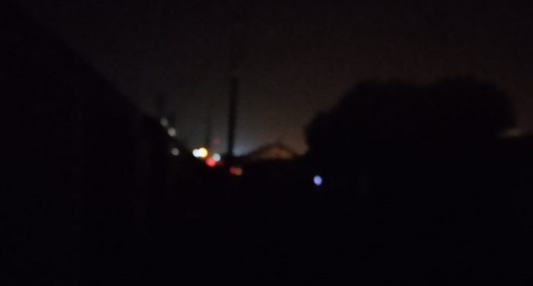 EM NOTA, ENEL DISSE QUE JÁ IDENTIFICOU PROBLEMA NA REDE; VÁRIOS BAIRROS DE CATALÃO ESTÃO A QUASE 20 HORAS SEM ENERGIA ELÉTRICA