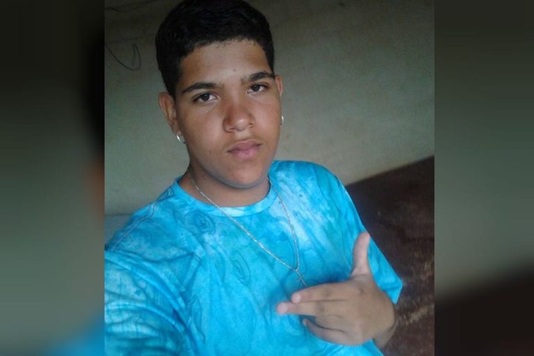 PRESO ALUNO ACUSADO DE MATAR PROFESSOR DENTRO DE ESCOLA EM ÁGUAS LINDAS DE GOIÁS; PRISÃO FOI NA TARDE DE SÁBADO NO NORTE GOIANO