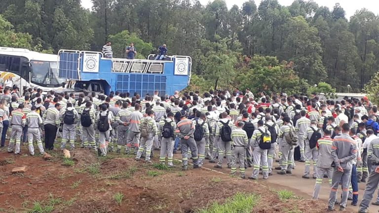 CERCA DE 200 FUNCIONÁRIOS DA MINERADORA NIOBRÁS, EM OUVIDOR-GO, GANHARAM FOLGA REMUNERADA DE 15 DIAS; MP PEDIU EM JUNHO DESTE ANO, DESATIVAÇÃO DA BARRAGEM DE REJEITOS