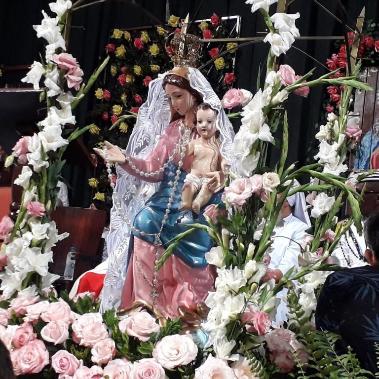 FESTA DO ROSÁRIO CHEGA AO FIM COM A ENTREGA DA COROA AO NOVO CASAL DE FESTEIROS; PROCISSÕES E MISSAS MARCARAM O ÚLTIMO FINAL DE SEMANA DO MAIOR EVENTO RELIGIOSO DE CATALÃO