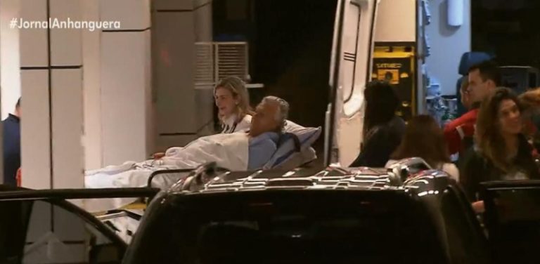 RONALDO CAIADO FEZ ANGIOPLASTIA COM IMPLANTAÇÃO DE UM STENT; GOVERNADOR DE GOIÁS PERMANECERÁ NA UTI NAS PRÓXIMAS 24 HORAS