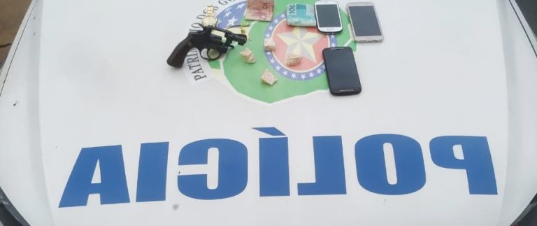 EM CATALÃO, MENOR FOI APREENDIDO COM ARMA DE FOGO E DROGAS; VEJA TAMBÉM AS DEMAIS OCORRÊNCIAS POLICIAIS NESTA SEMANA
