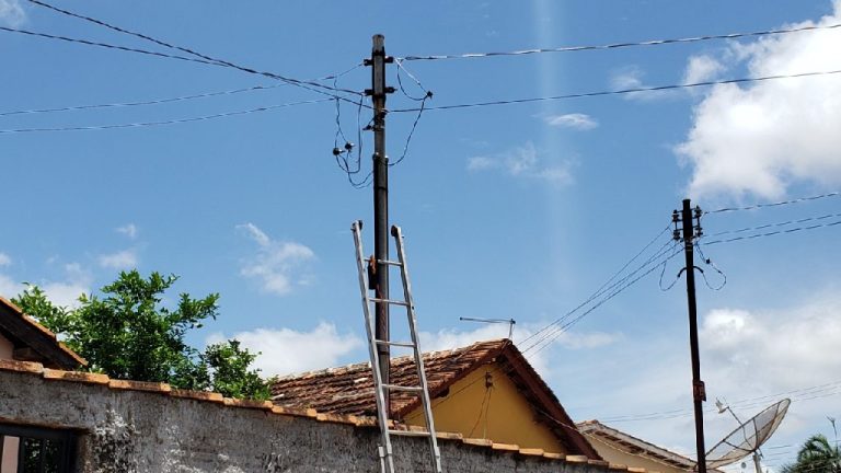 EM CATALÃO, ELETRICISTA DE 38 ANOS MORRE AO CAIR DE PADRÃO DE 5 METROS AO RECEBER DESCARGA ELÉTRICA