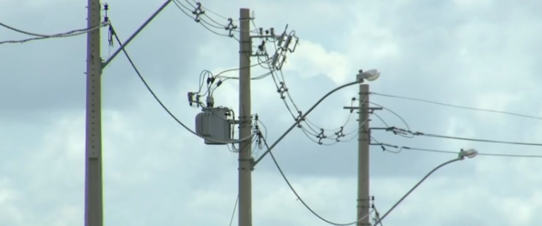 CATALÃO: APAGÃO DEIXOU A CIDADE DESABASTECIDA DE ÁGUA DURANTE O FERIADO PROLONGADO; COMERCIANTES TIVERAM PREJUÍZOS