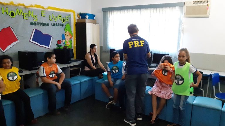 PRF CATALÃO REALIZARÁ A FORMATURA DE 350 ALUNOS DO PROJETO PEQUENO APRENDIZ DO TRÂNSITO (PAT); EVENTO SERÁ HOJE A NOITE, NA UFCAT