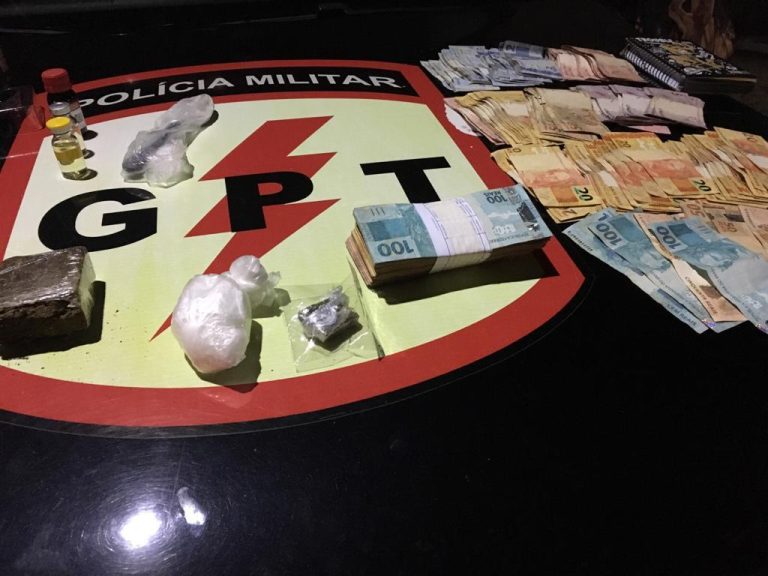 CATALÃO: ESTUDANTE DE 26 ANOS DE IDADE É PRESO POR TRÁFICO DE DROGAS; COM O JOVEM, FORAM ENCONTRADOS R$ 11 MIL REAIS EM DINHEIRO, ALÉM DE DROGAS