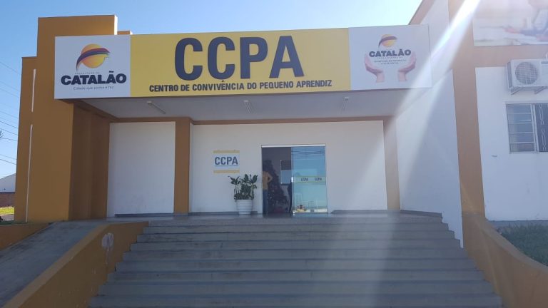 CATALÃO: ESTUDANTE É SUSPEITO DE JOGAR BOMBA EM CENTRO DE CONVIVÊNCIA