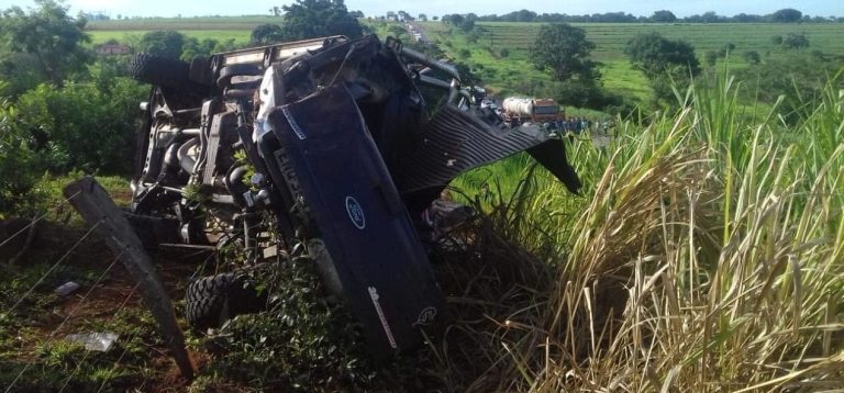 VIOLÊNCIA NAS ESTRADAS: VÉSPERA DE NATAL COMEÇA COM MORTES E FERIDOS NAS RODOVIAS FEDERAIS DE GOIÁS