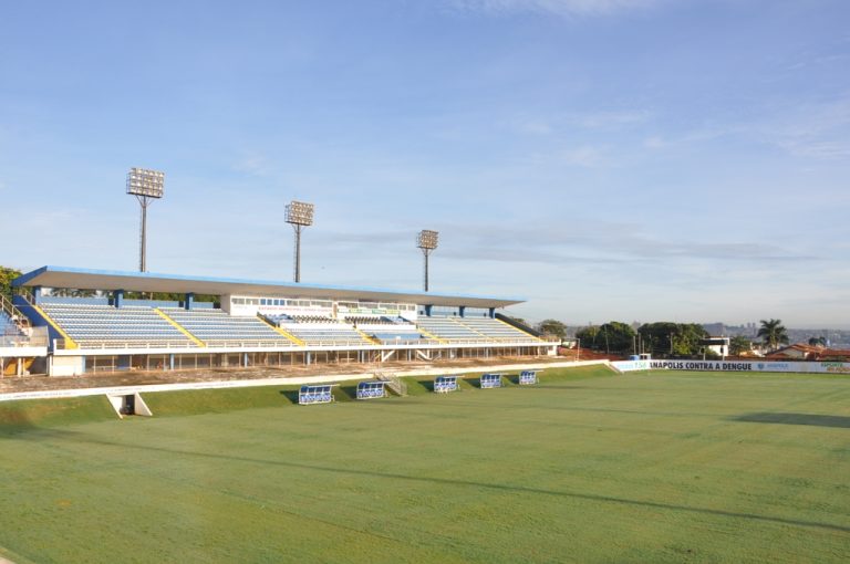 CRAC DE CATALÃO VAI AO JONAS DURTE, EM ANÁPOLIS, EM BUSCA DA PRIMEIRA VITÓRIA DIANTE DA ANAPOLINA