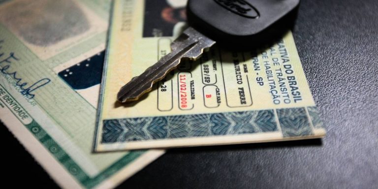 “COMPROMISSO DO GOVERNO É TER UMA POLÍTICA PARA MELHORAR A VIDA DAS PESSOAS CARENTES”, DISSE CAIADO EM CERIMÔNIA DE POSSE EM CATALÃO