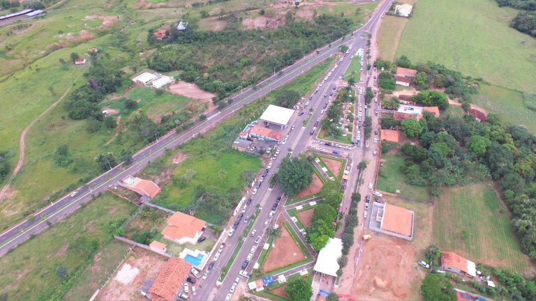EM PLENO CARNAVAL, COM A CIDADE LOTADA DE TURISTAS, TRÊS RANCHOS REGISTRA FALTA DE ENERGIA; INTERRUPÇÃO FOI DE MADRUGA ATÉ O INÍCIO DA TARDE DESTA SEGUNDA (24)