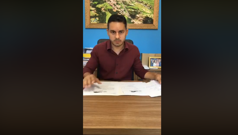 APÓS INÚMEROS ATAQUES, PREFEITO HUGO DELEON REAGE, E REBATE ACUSAÇÕES DE VEREADOR DE OPOSIÇÃO