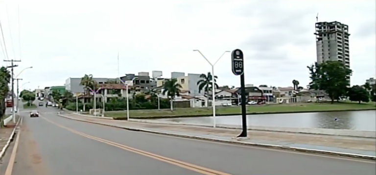 DEPOIS DE 14 DIAS, TUBOS SÃO RETIRADOS E TRÂNSITO É LIBERADO NA AVENIDA DA REPRESA DO CLUBE DO POVO