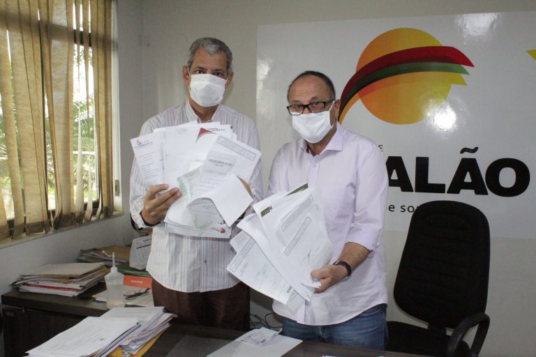 107 ATESTADOS MÉDICOS DE SERVIDORES MUNICIPAIS DA SAÚDE DE CATALÃO, FORAM APRESENTADOS NOS ÚLTIMOS SETE DIAS; PREFEITO ADIB ELIAS DISSE QUE NÃO ACEITARÁ, E QUE TODOS PASSARÃO POR PERÍCIA MUNICIPAL