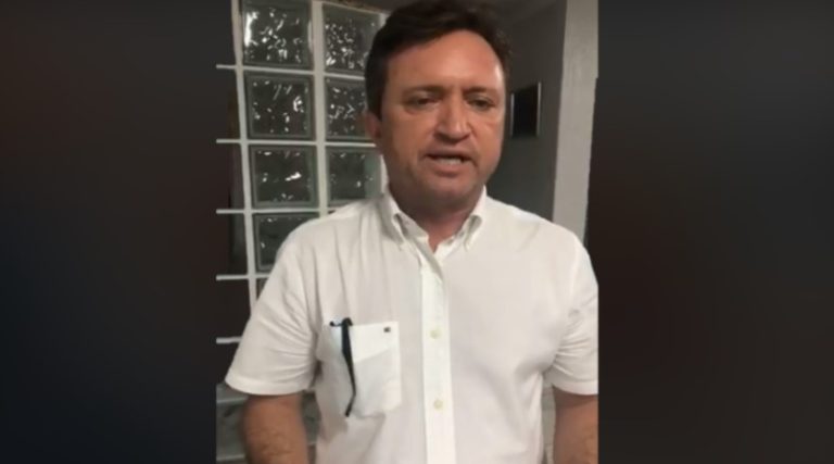 PREFEITO DE CALDAS NOVAS ANUNCIA CORTE DE 50% EM SEU SALÁRIO, DO VICE-PREFEITO, SECRETÁRIOS E DEMAIS AGENTES POLÍTICOS