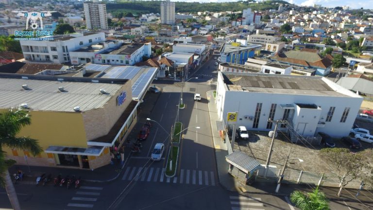 COMÉRCIO DE CATALÃO NÃO FECHA, MAS TERÁ HORÁRIO REDUZIDO; BARBEARIAS E SALÕES SERÃO FECHADOS POR 10 DIAS, E SUPERMERCADOS FUNCIONARÃO ATÉ 20 HORAS