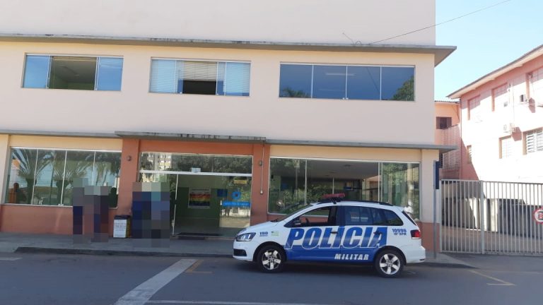 TENTATIVA DE FEMINICÍDIO: MULHER TEVE 70% DO CORPO QUEIMADO; SUSPEITA É QUE O PRÓPRIO MARIDO TENHA ATEADO FOGO NELA