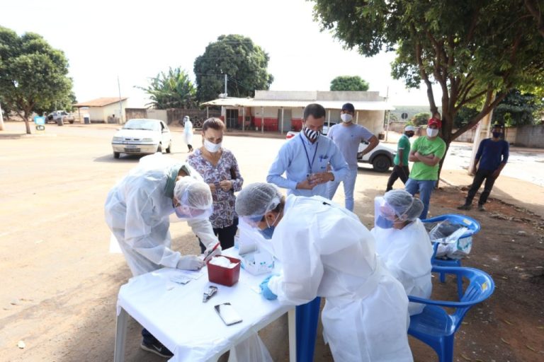 TESTAGEM EM MASSA É REALIZADA NO DISTRITO DE SANTO ANTÔNIO DO RIO VERDE; TRÊS PESSOAS TESTARAM POSITIVO PARA A COVID-19