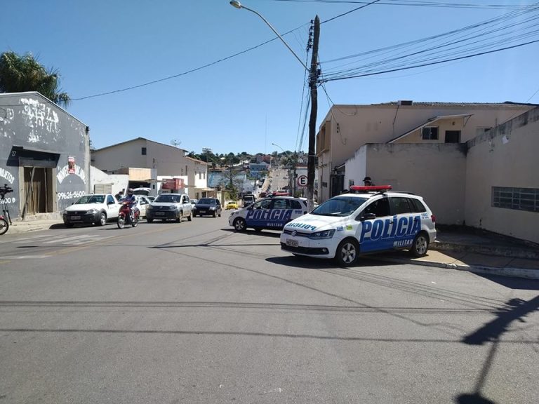 JOVEM DE 30 ANOS DE IDADE MORRE ESFAQUEADO EM CATALÃO; MOTIVAÇÃO DO CRIME PODE TER SIDO PASSIONAL