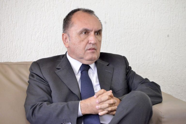 CAI O SECRETÁRIO DE SEGURANÇA PÚBLICA DO ESTADO DE GOIÁS