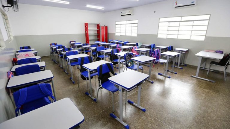 AULAS PRESENCIAIS SEGUEM SUSPENSAS ATÉ O FINAL DE AGOSTO; PREVISÃO DE RETORNO É EM SETEMBRO