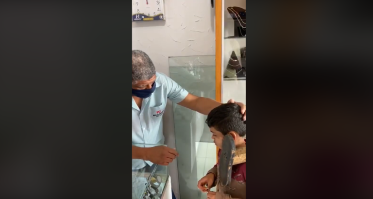 UM GESTO DE AMOR PARA O DIA DOS PAIS: VÍDEO DE CRIANÇA COMPRANDO PRESENTE EM RELOJOARIA DE CATALÃO COMOVE AS REDES SOCIAIS