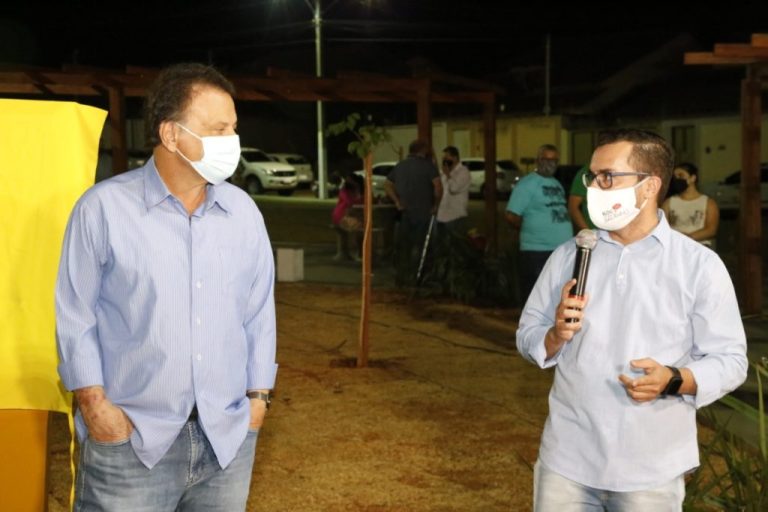 AO LADO DO PREFEITO ADIB, BADIINHO PARTICIPOU DA ENTREGA DA PRAÇA DO BAIRRO ESTRELA