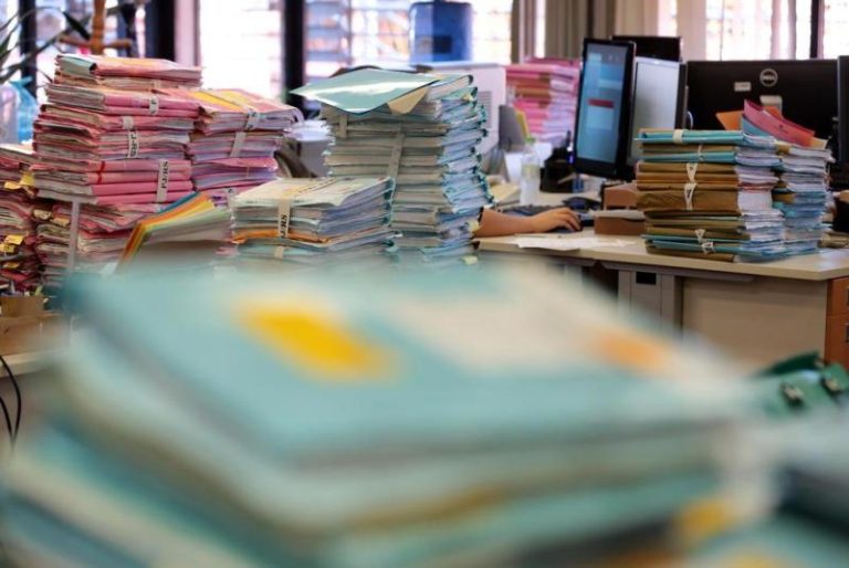 QUANTIDADE DE RECLAMAÇÕES DA MOROSIDADE DA JUSTIÇA CONTINUA CRESCENDO