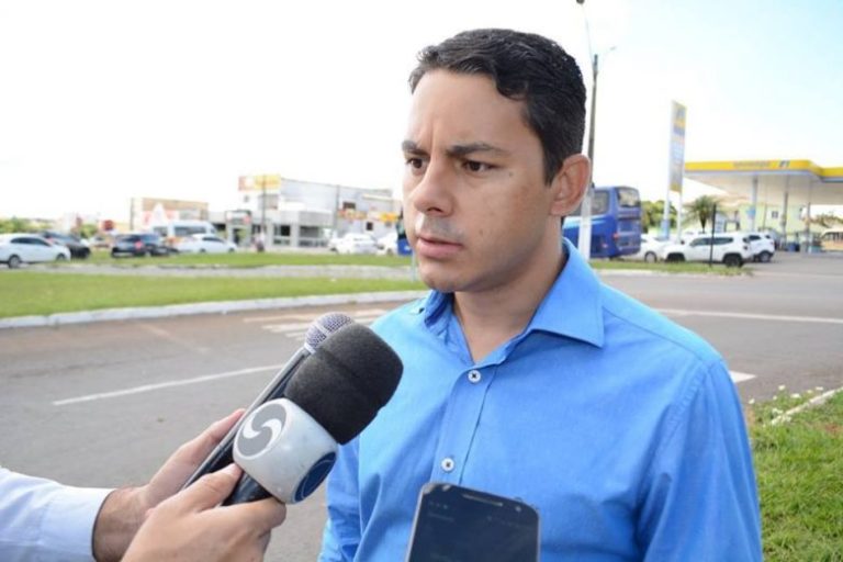 HUGO DELEON PARTICIPARÁ DE VIDEOCONFERÊNCIA COM GOVERNADOR; CAIADO DEBATERÁ COM PREFEITOS DE CIDADES TURÍSTICAS, AÇÕES DE ENFRENTAMENTO À COVID-19