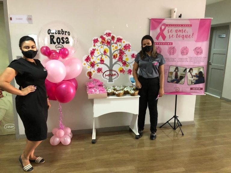 OUTUBRO ROSA: HOSPITAL FAZ CAMPANHA DE CONSCIENTIZAÇÃO